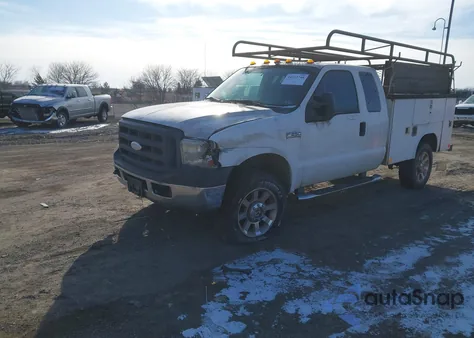 2006 Ford F-250 Lariat/Xl/Xlt z USA, uszkodzony, nr VIN 1FDSX21556EC11776
